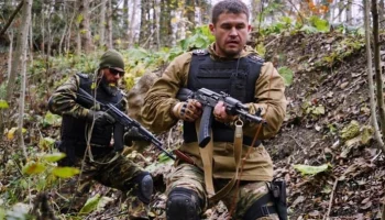 Охота на предателей: личная война (триллер)